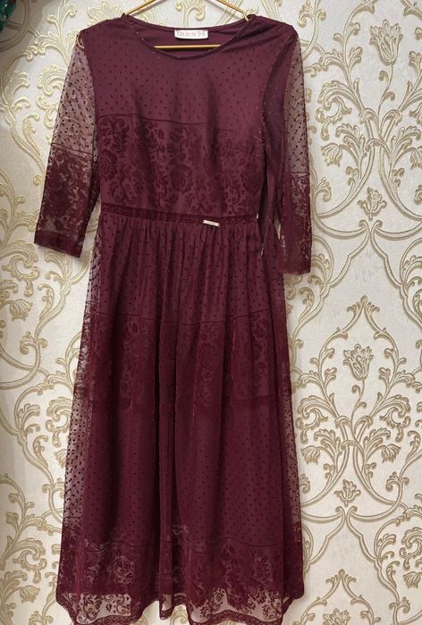 Продам женское платье