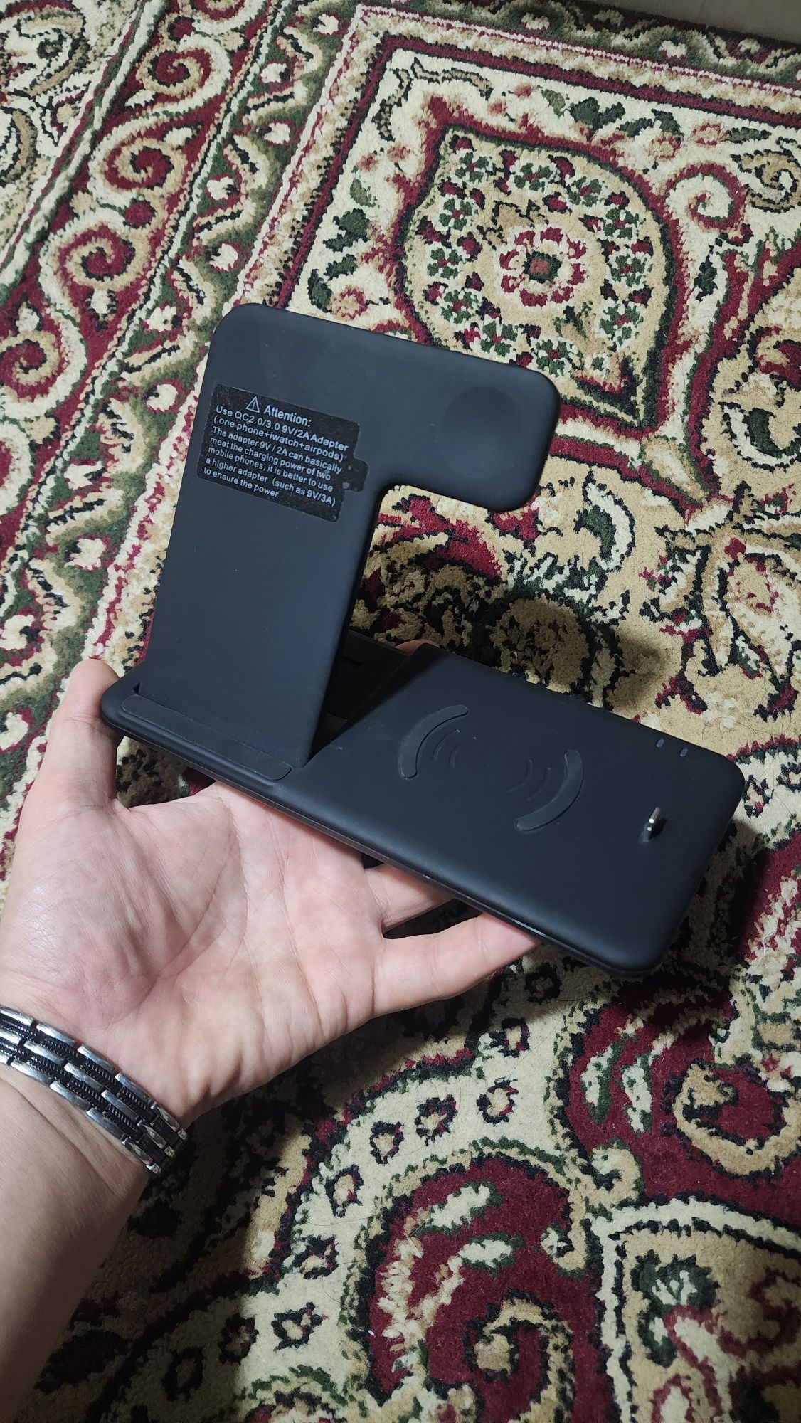 Qulay va onson telefon quvvatlagich