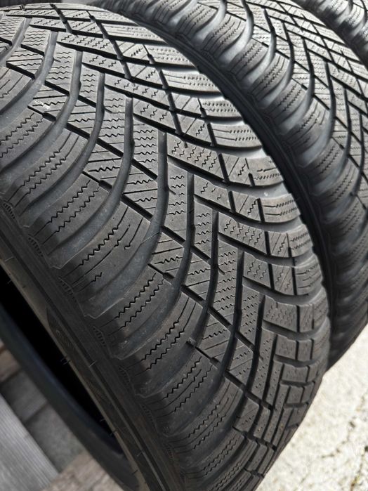 Anvelope 215/55R17 Hankook Iarna M+S