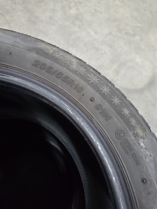 4x 205/55/16 M+S LASSA 2018 Stare excelentă