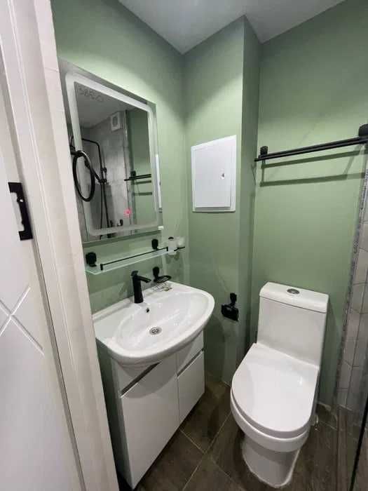 Сдам евро квартиру на Космонавт Цум