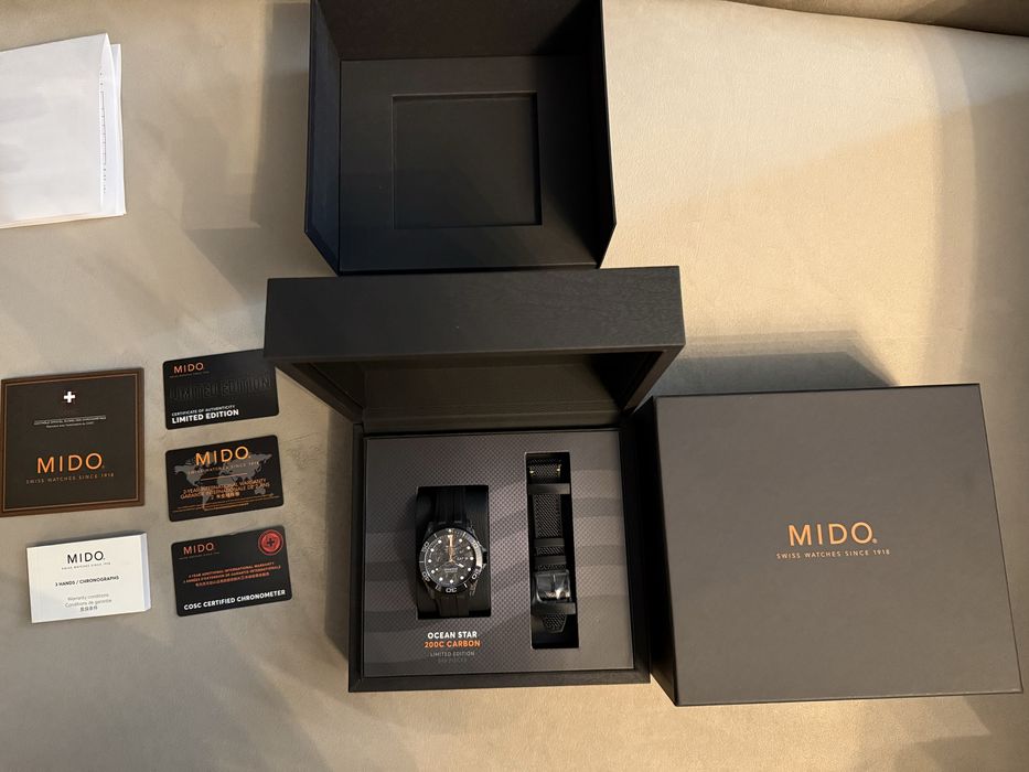 Vand ceas Mido Ocean Star 200C Carbon Limited Edition 1 of 888