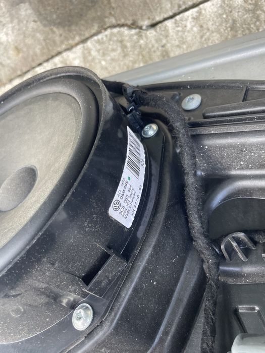 Vand boxa fata / spate stanga / dreapta OEM Volkswagen Passat CC