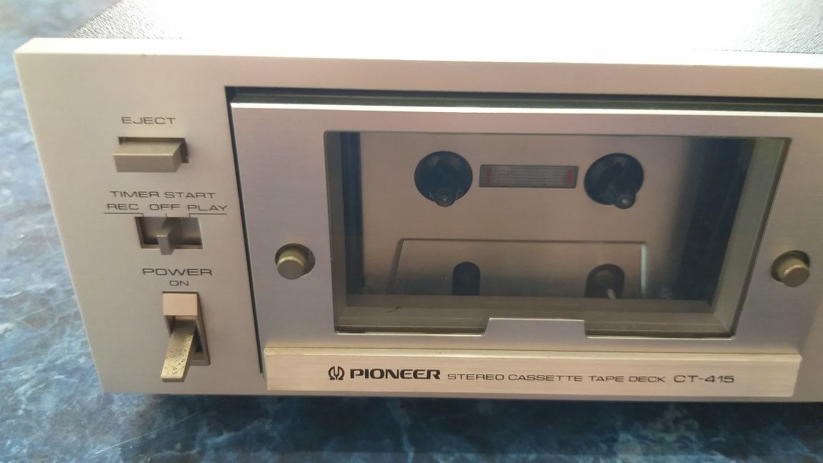 PIONEER CT-415 кассетная дека.
