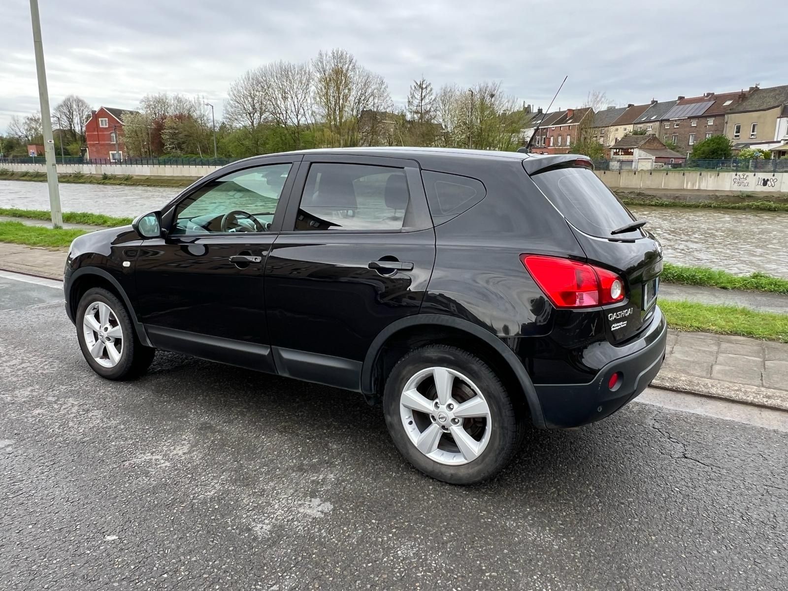 Nissan Qashqai 4 x 4//Diesel