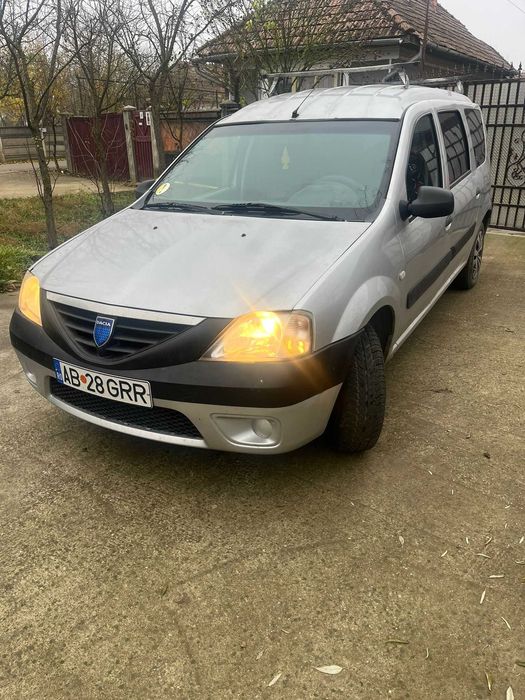 Vand logan MCV 2007 1.6 benzina