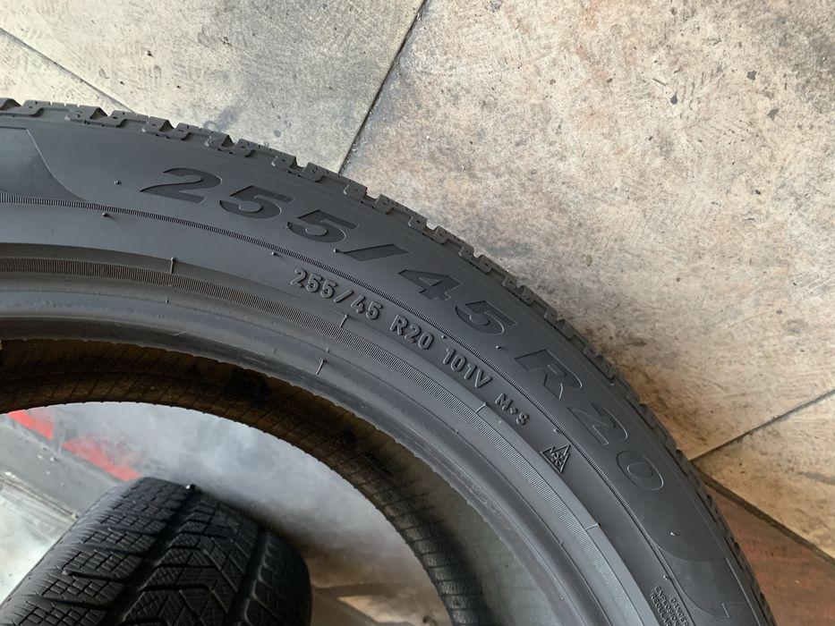 255 45 20, Зимни гуми, Pirelli ScorpionWinter, 2 броя