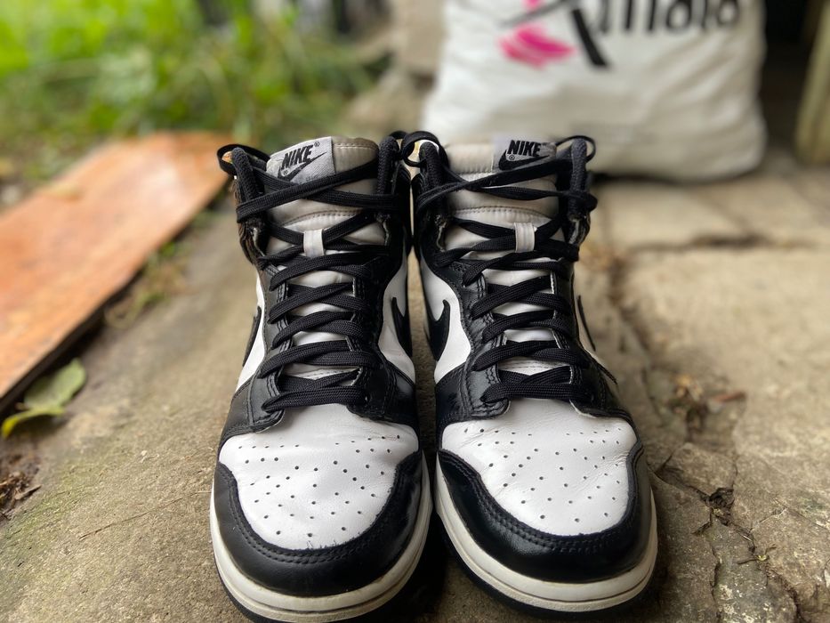 Adidasi Nike model