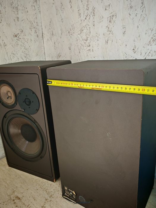 Boxe universum bas 25