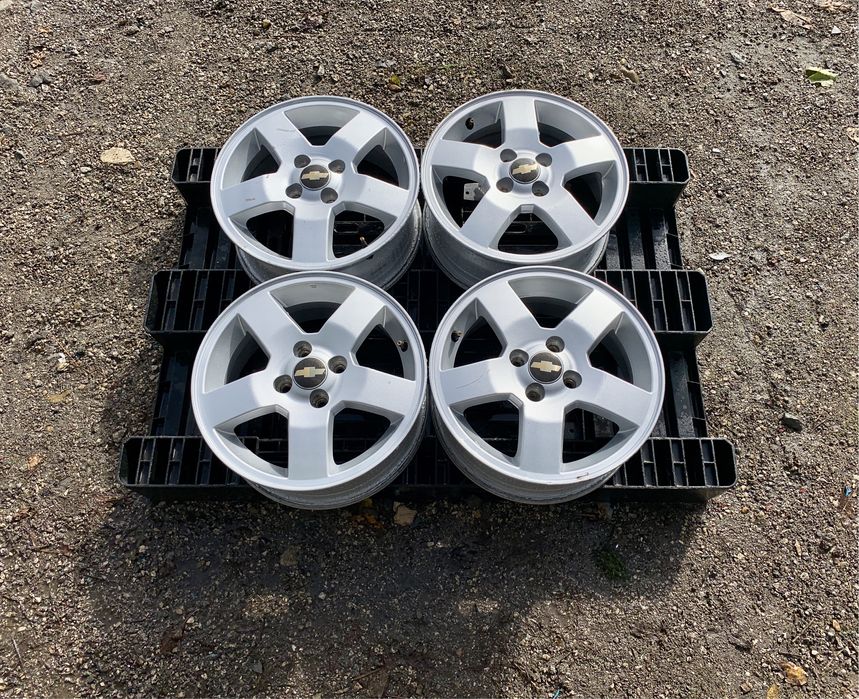 4бр.Алуминиеви джанти 15" 4x100 - Chevrolet Aveo,Opel Corsa,Fiat Punto