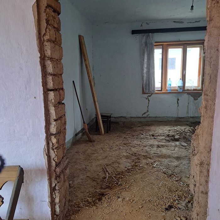 Vand casa Urviș de Beiuș 25000 euro