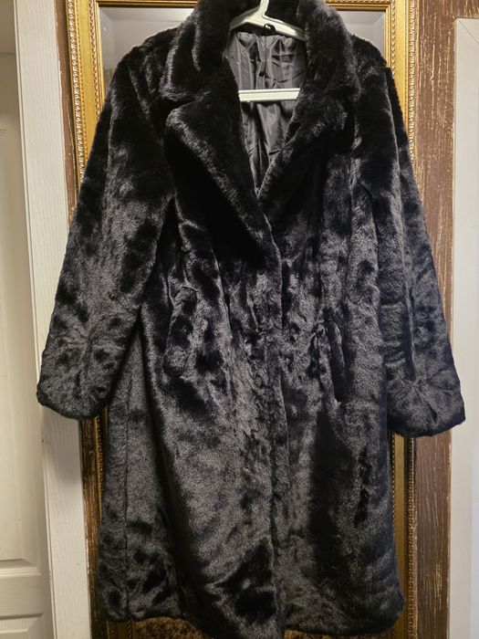 Страхотно ново палто С размер