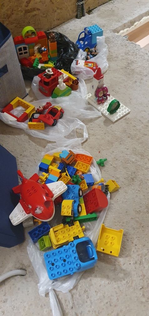 Jucarii lego duplo