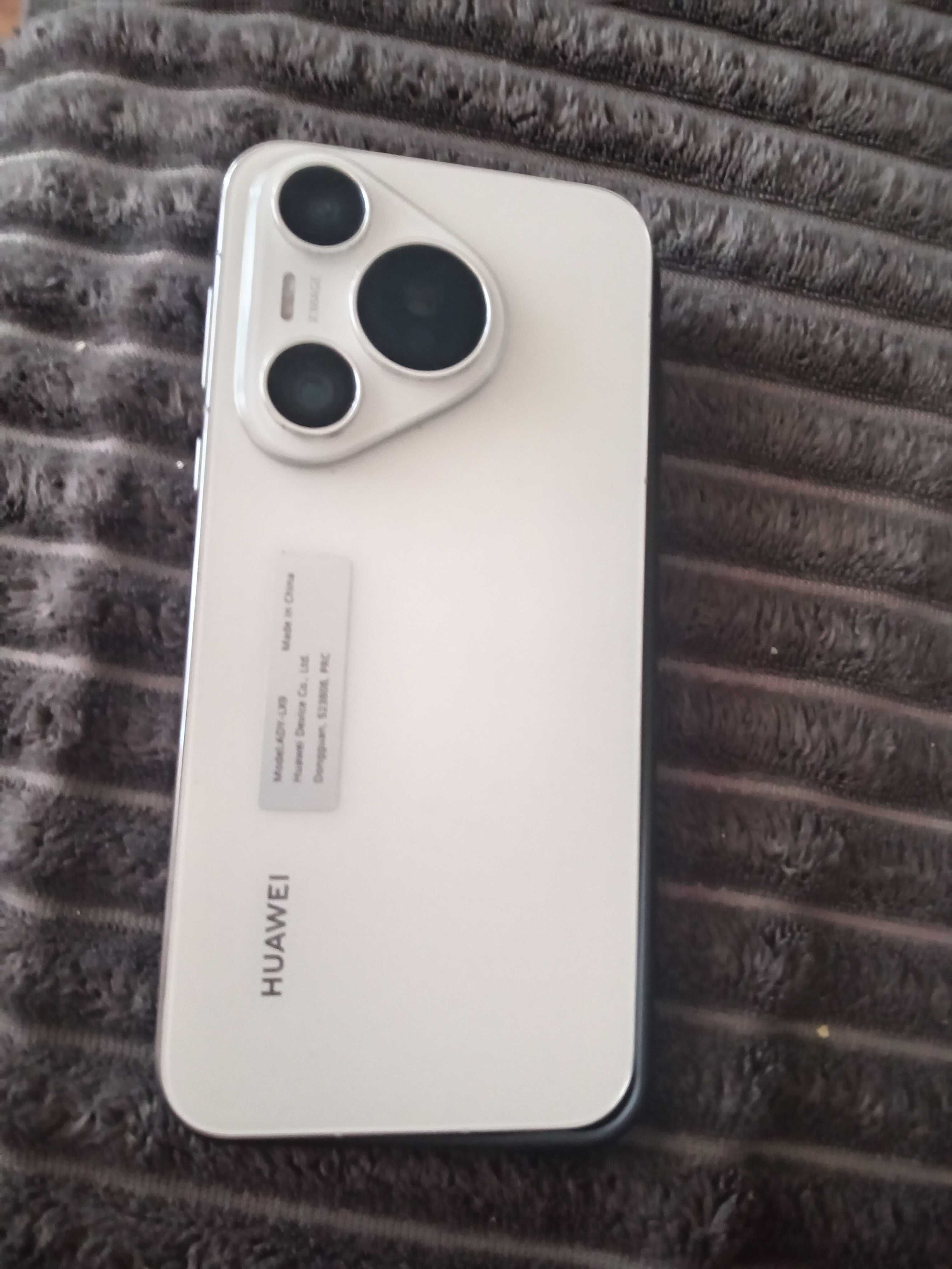 Продавам Huawei пура 70 нов