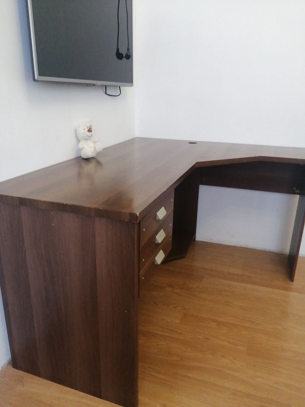 Письменный стол продам