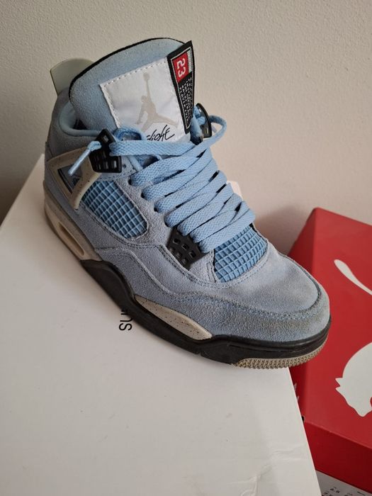 Jordan 4 University Blue