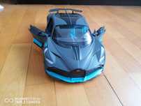Masinuta cu telecomanda, Rastar, Bugatti Divo, 1:14