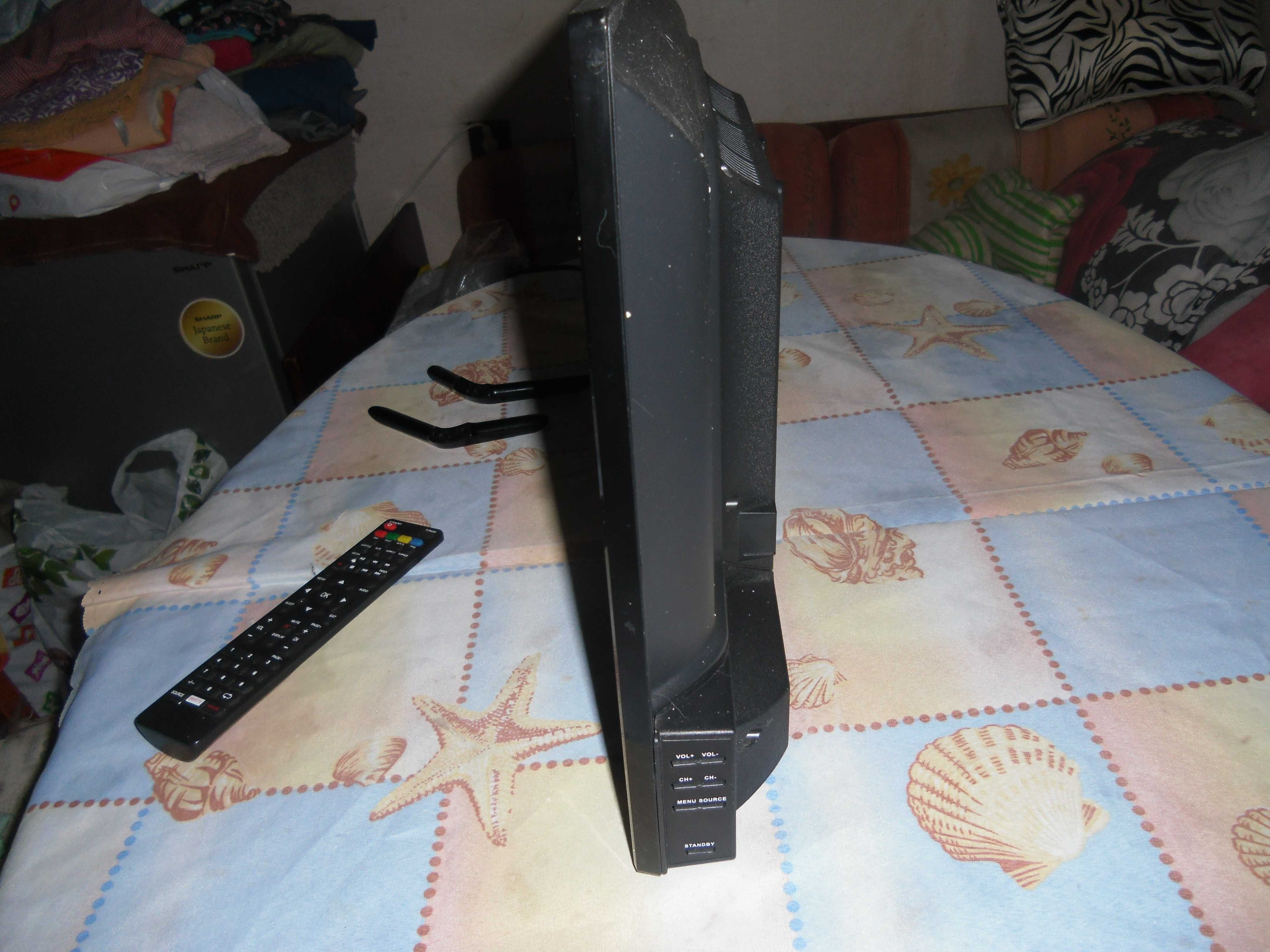 28.Продавам Телевизор JTC 24”Full HD LED Smart TV-Funktionen.