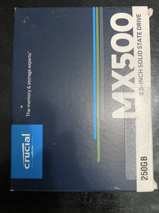 SIGILAT SSD intern Crucial MX500 de 250GB interfata SATA3