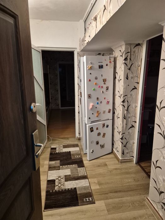 Vând apartament 2 camere 63m2