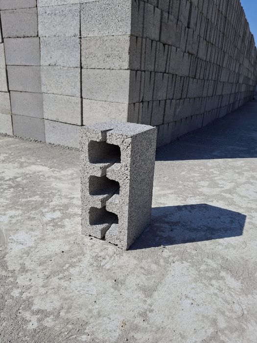 Обинсовычнь шлака блок