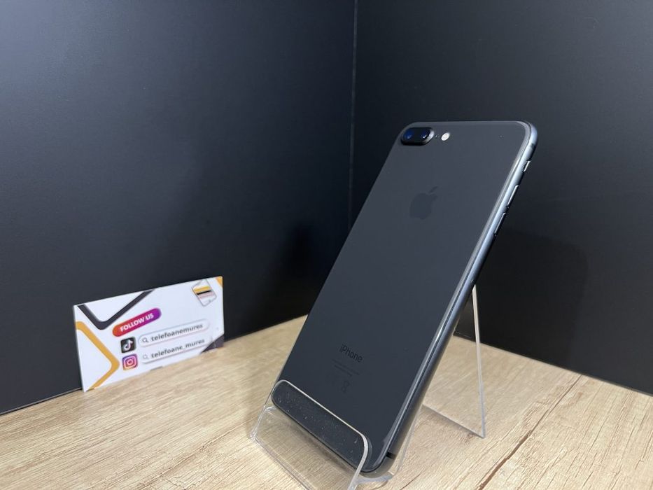 iPhone 8 Plus 64Gb Space Grey Second-Hand Bun 3 ani garanție, Telefoan