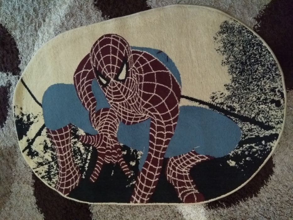 Covor Spiderman pentru cameră copii
