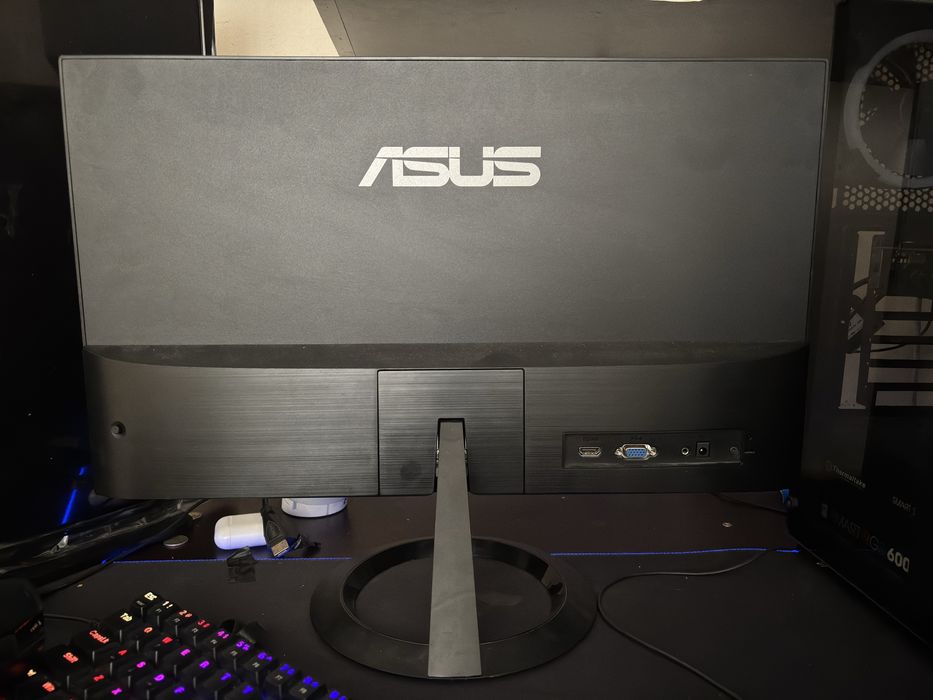 Монитор Asus 24инча 75hz