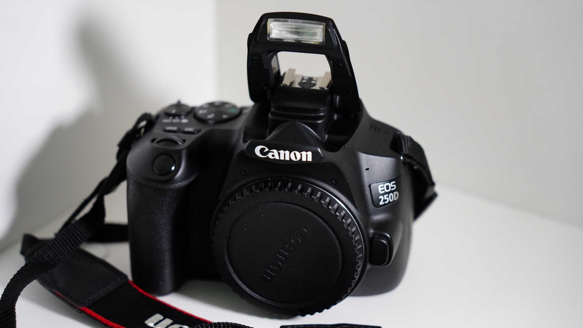 Canon 250d impecabil ca nou , filmare 4K.