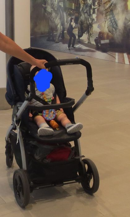 Продается  коляска  Peg-perego