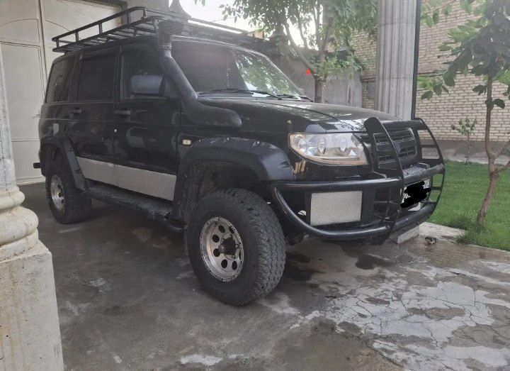 Uaz patriot sotiladi srochno