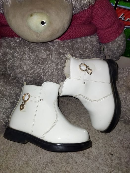 Детская обувь для девочки