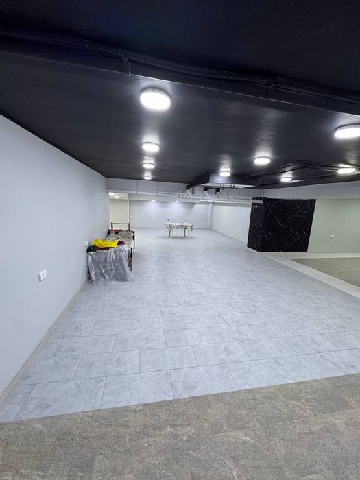 Коратош чорсу 255 Кв метр нежилой под офис