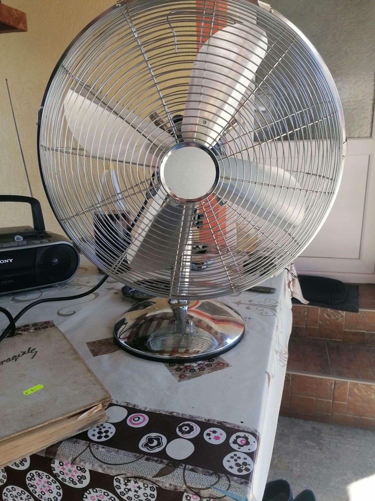 Ventilator cu talpa inox