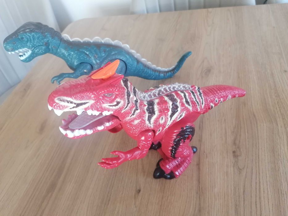 Играчка динозавър