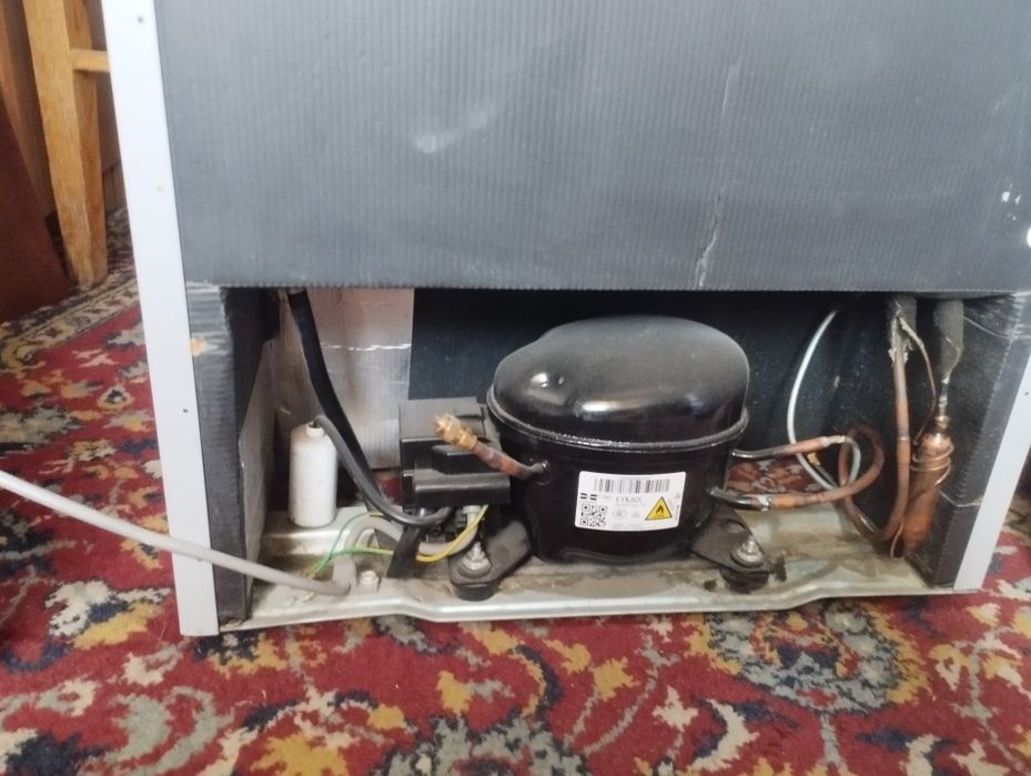 Холодильник -(Ройсон )