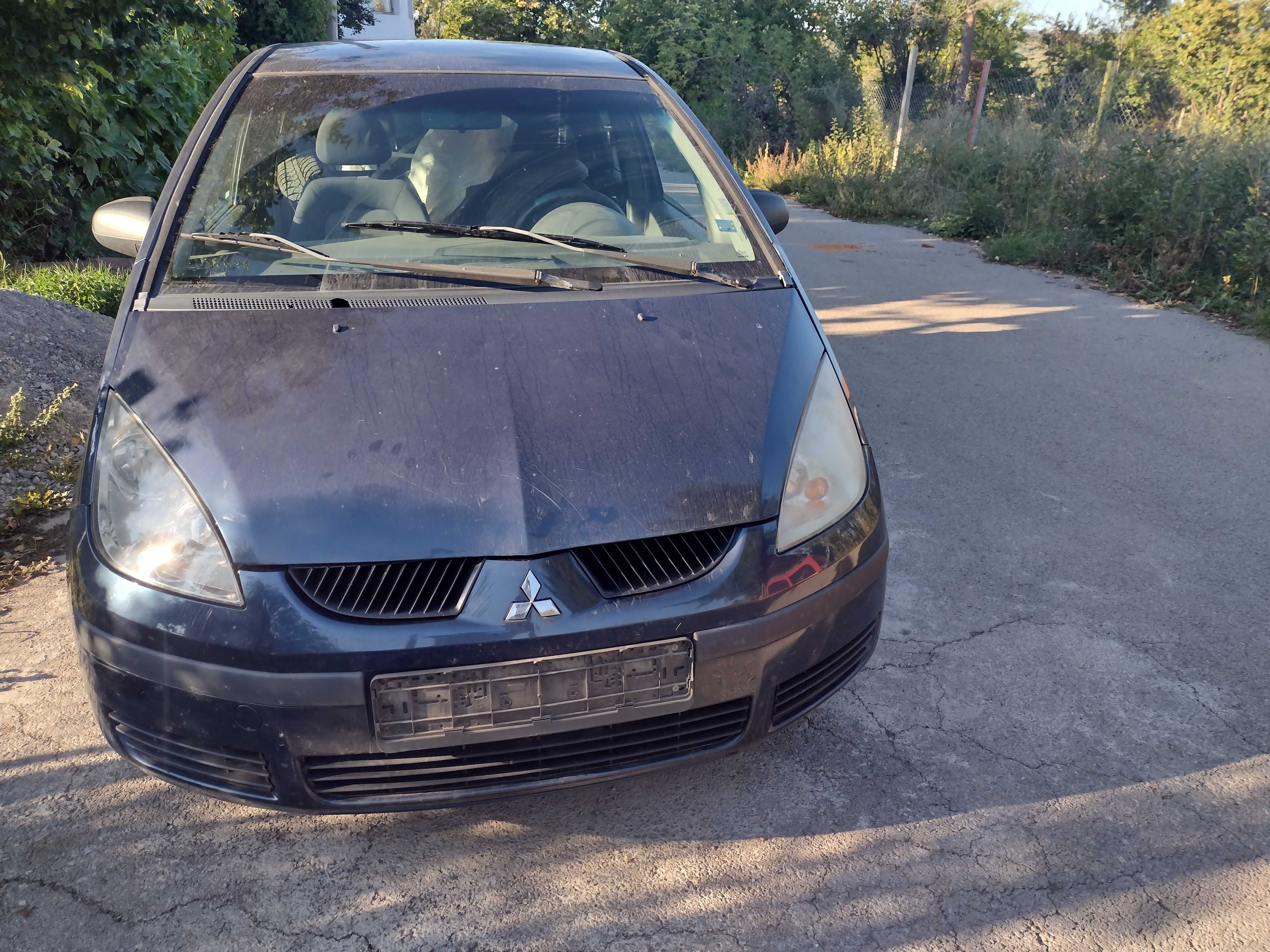 Mitsubishi Colt 1.1 на части