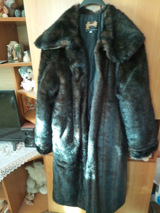 Blană naturală lungă – mărimea XXL – stare foarte bună