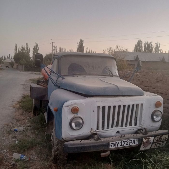 GAZ 5204 yaxshi holatda