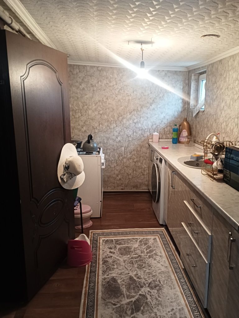 Продаётся 2 дома на одном участке