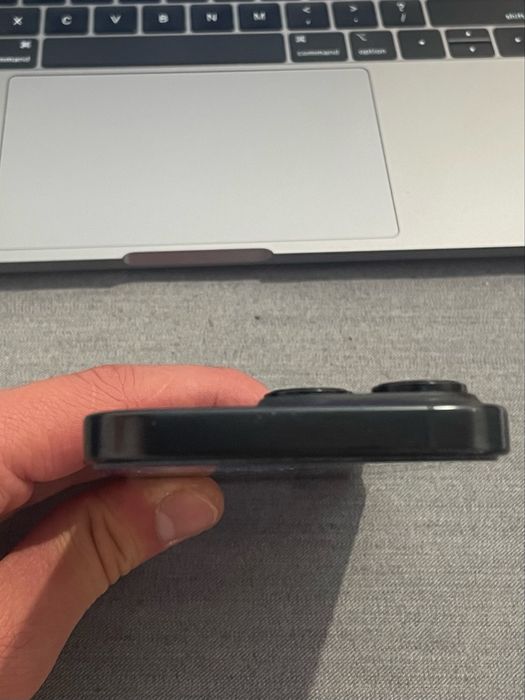 Iphone 16 pro.