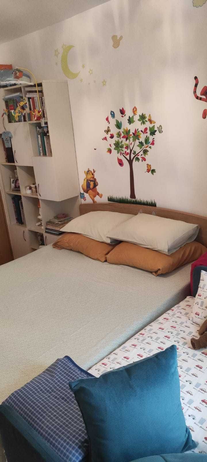 Vând apartament cu 2 camere utilat mobilat- exclus agenții imobiliare.