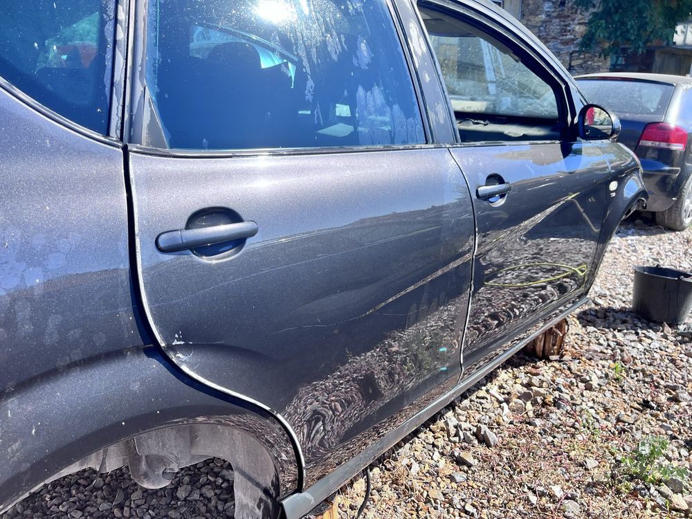 Врати за сеат алтеа сиви и черни 2004г-2009г seat altea врата алтеа
