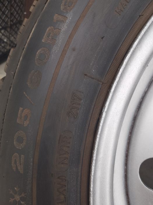 Зимни гуми със джанти