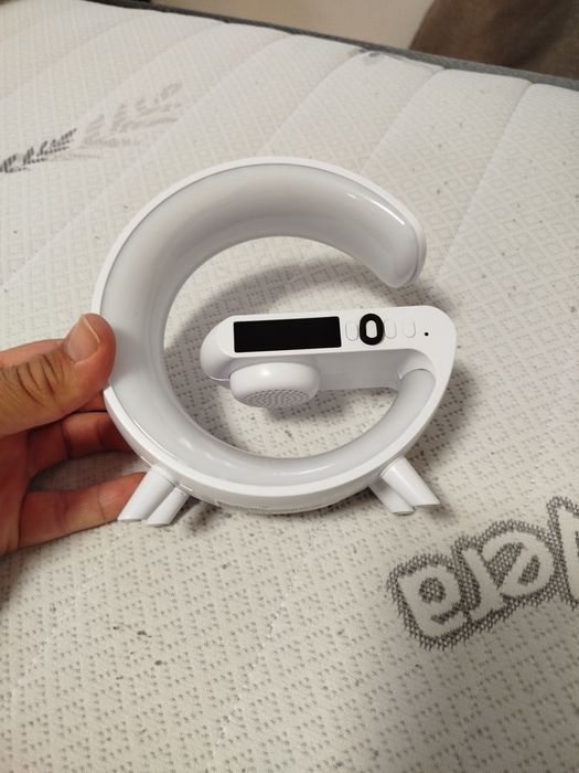 Bluetooth зарядна станция и колонка