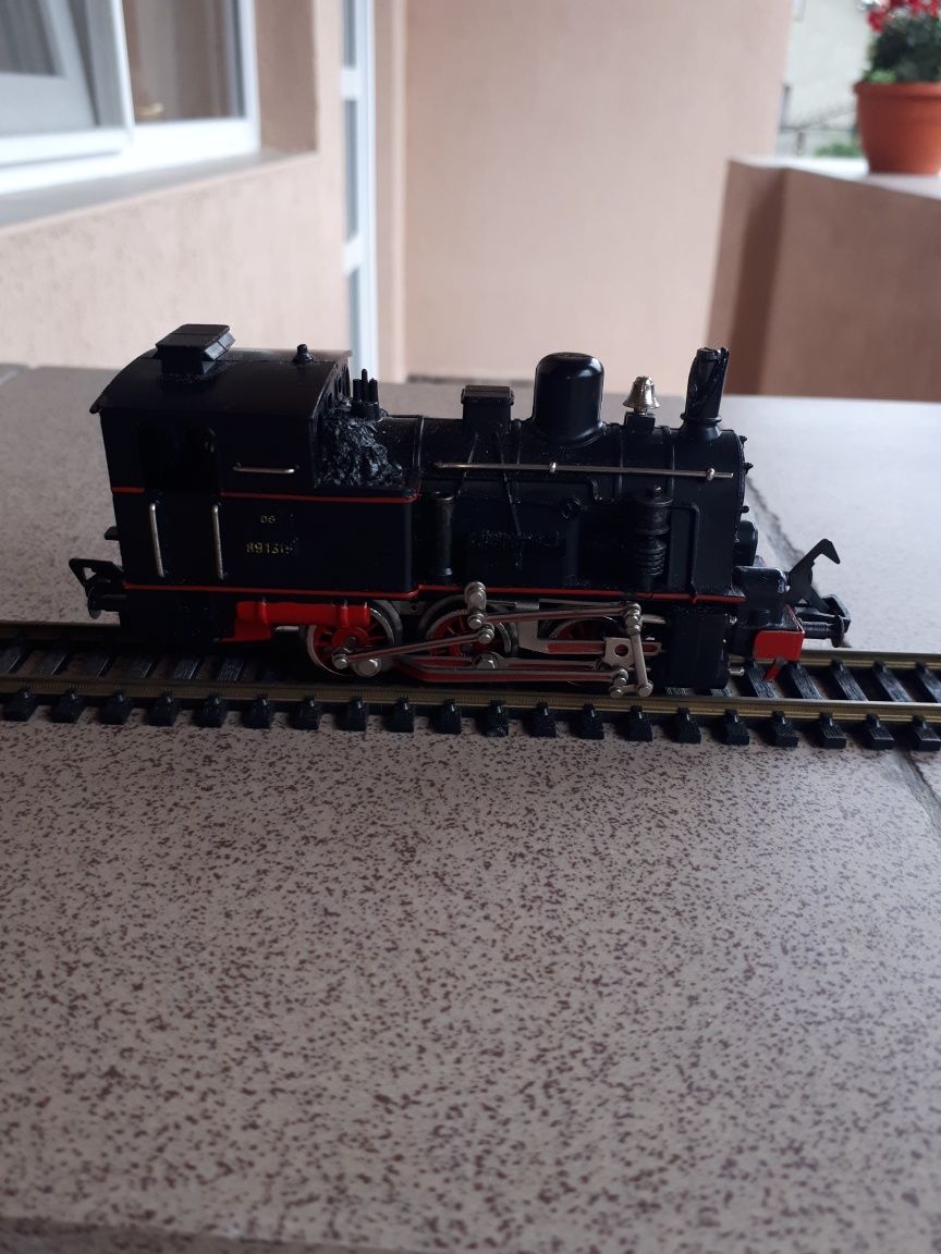 Locomotiva LDH si cu abur