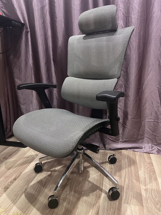 Продам Стул офисный