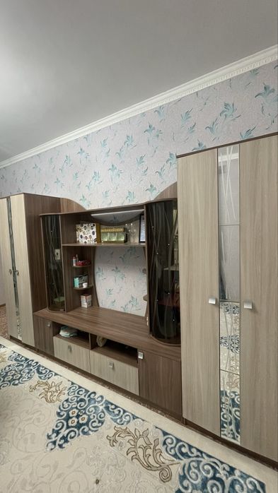 Продаётся Горнитур гостевой почти новый