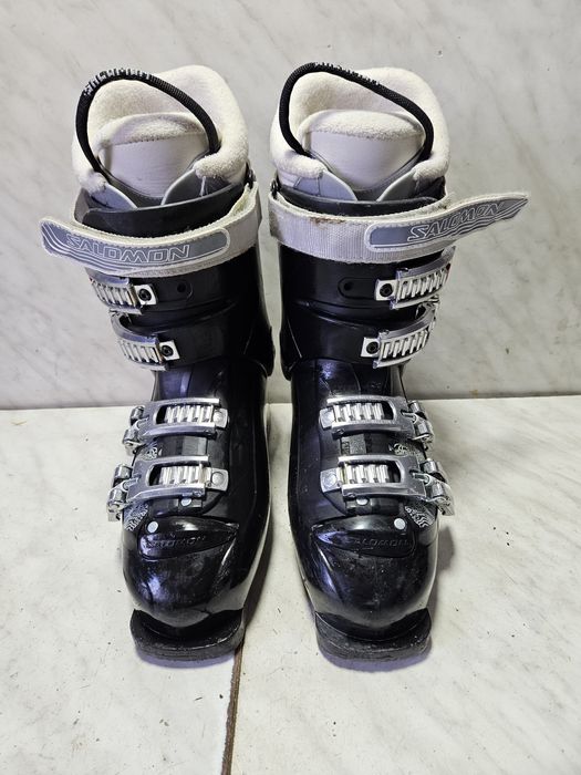 Clapari ski schi Salomon  mondo  24  corespunde mărimii 37