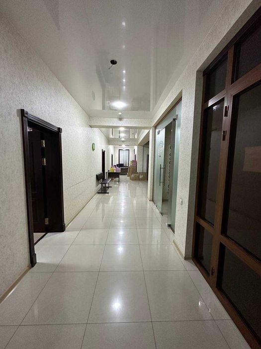 Аренда здания 1500 м², 4 этажа